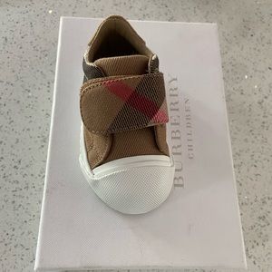 Baby Burberry sneaker